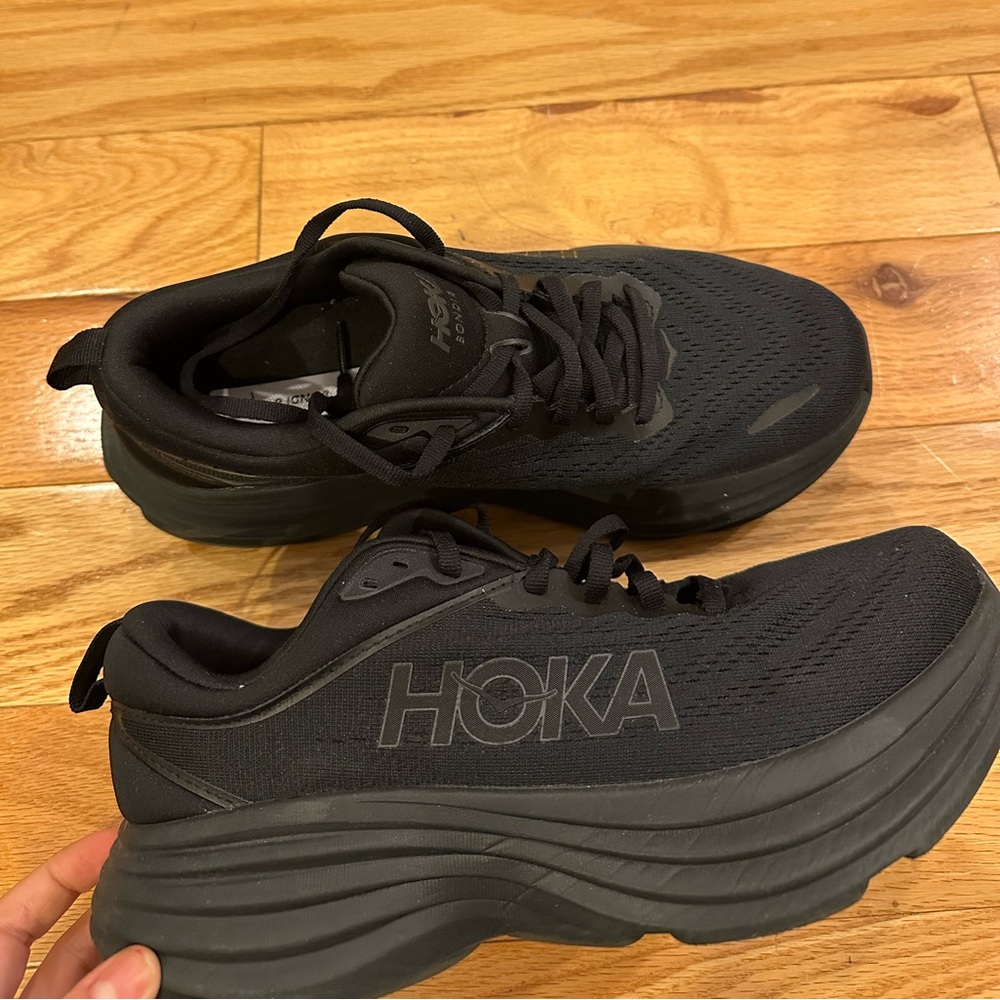 Hoka Bondi 8 Women’s Black Athletic Shoes